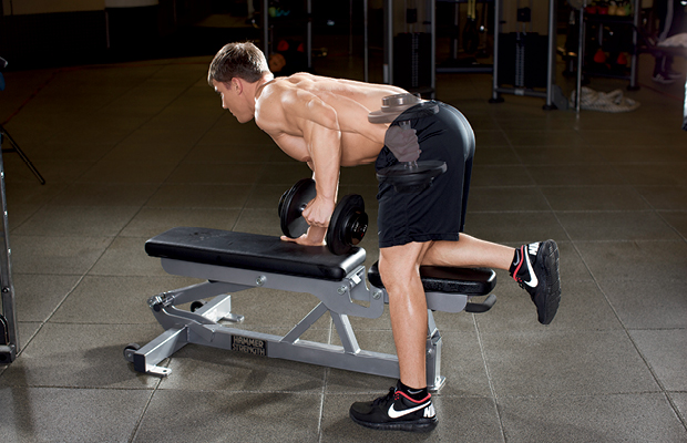 Triceps Kaslarının Üç Başını Birden Çalıştırın: Triceps Kick Back